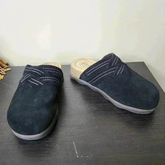 Clarks Shoes - Clarks Brynn Glide Mule Sandal, Women's Size 6.5 M, Black Suede MSRP $85